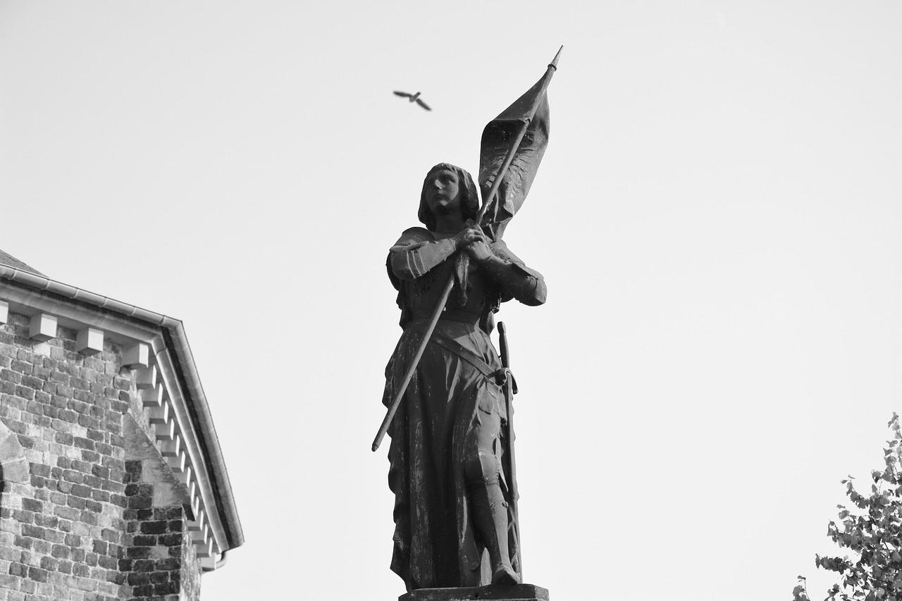 Vive la France: 15 Famous French Figures Throughout History