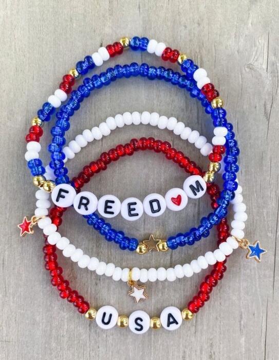 friendship bracelets with words freedom and USA